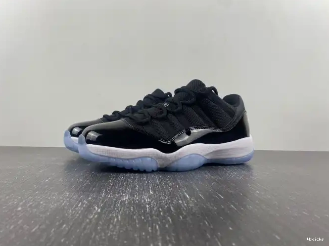 TB Jam Air 11 Jordan Space FV5104-004 Low 0512